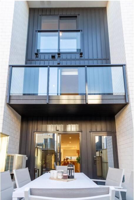3 Minutes Walk To Riverside Market 4Bed4Bath Christchurch Exterior photo
